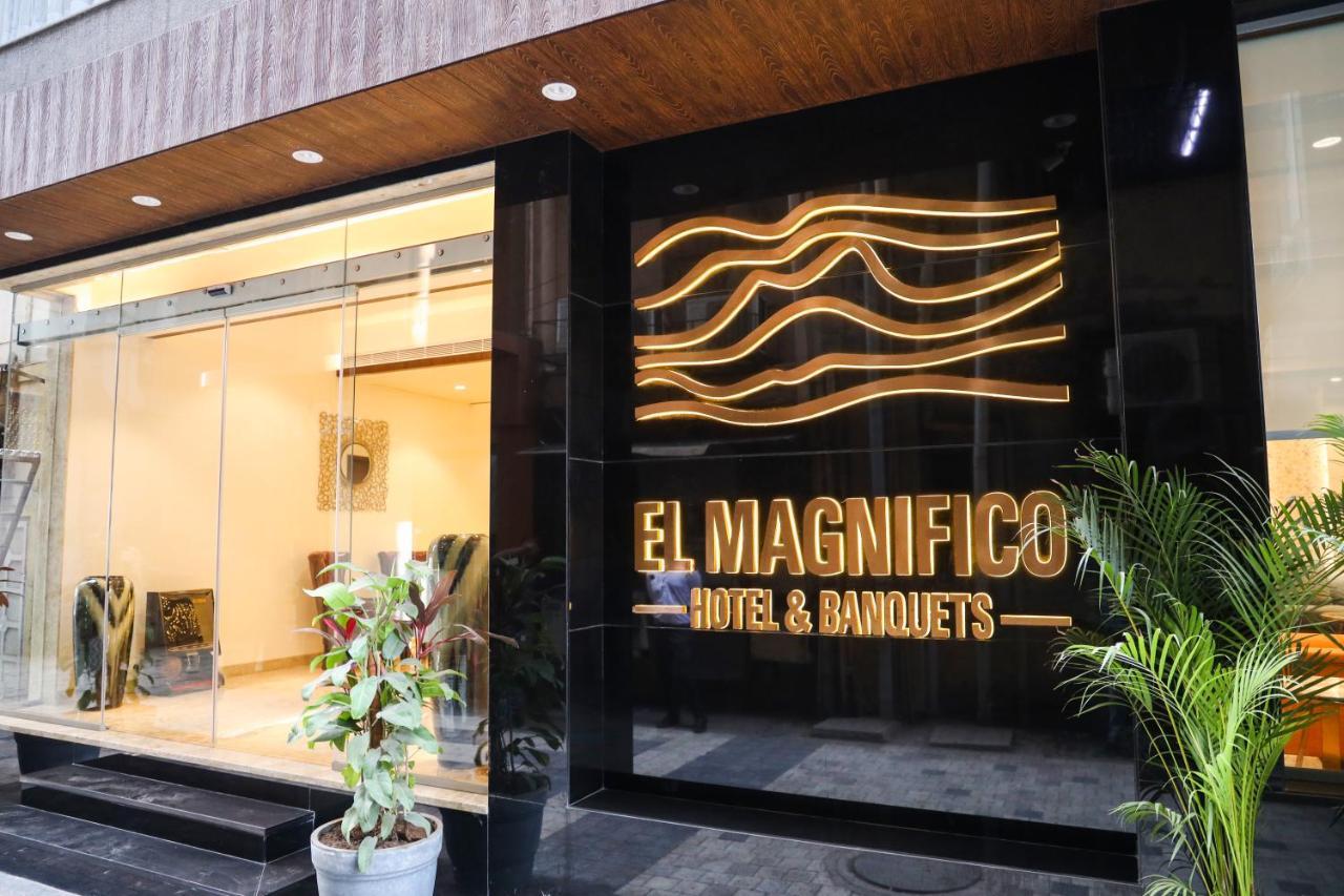 Hotel El Magnifico Surat Exterior foto